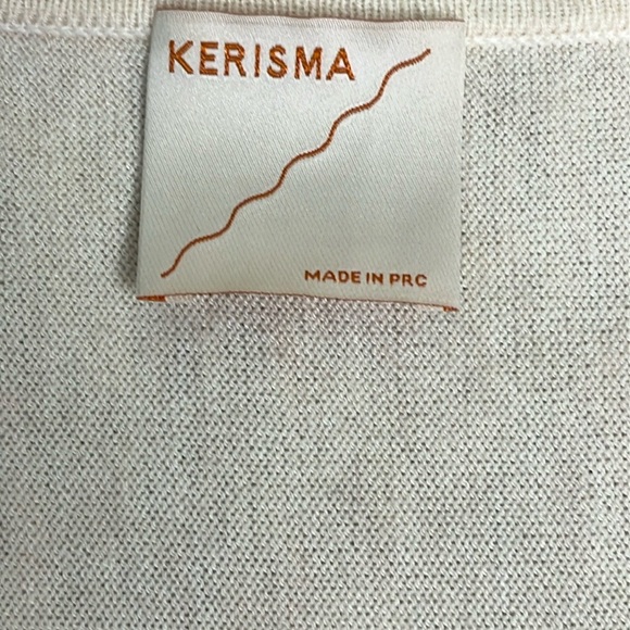 Kerisma Elegant Cream Mercerized wool blend lightweight high low sweater, M/L - Picture 11 of 17